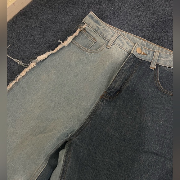 CUTE RIPPED JEANS - Picture 5 of 5